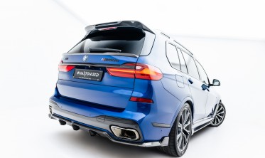 Нижний спойлер на крышку багажника BMW X7 G07 M-Pack карбон фото