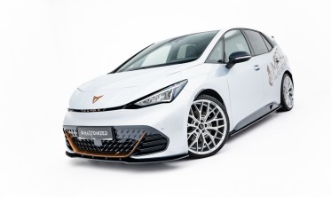 Тюнинг накладка на передний бампер Cupra Born Mk1 Street Pro фото