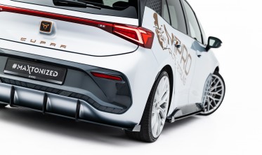 Тюнінг дифузор з боковими накладками на задній бампер Cupra Born Mk1 Street Pro фото