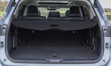 шторка-полка багажника для Toyota Highlander IV (XU70) 2019+ черная фото