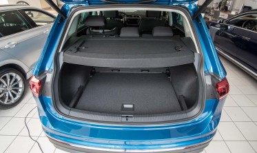 полка багажника для Volkswagen Tiguan MK1 (2007-2017) фото