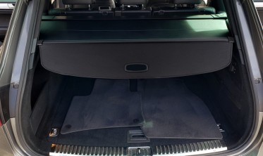 шторка-ролета багажника для Volkswagen Touareg MK2 (2010-2018) черная фото