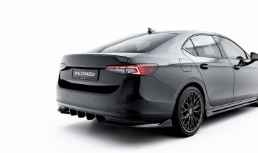 Бокові тюнінг елерони заднього бампера Skoda Superb Mk4 вар. 2 фото