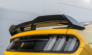 Спойлер багажника Ford Mustang у стилі Dark Horse чорний глянець фото