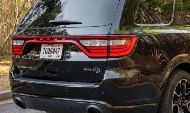 Спойлер со стопом Dodge Durango (2020-2023) глянец фото