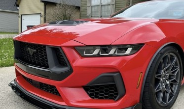 Диффузор переднего бампера Ford Mustang (2023-...) черный глянец фото