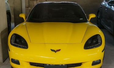 Тюнинговый диффузор переднего бампера Chevrolet Corvette (2005-2013) c6 черный глянец фото