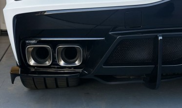 Боковые диффузоры заднего бампера Chevrolet Corvette (2020–2024) Stingray фото