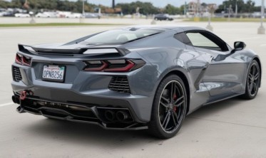 Дифузор заднього бампера Chevrolet Corvette (2020–2024) Stingray V2 фото