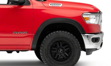 Расширители арок Dodge Ram 1500 (2019-2021) черные матовые фото