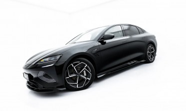 Тюнінг накладки (лістви) на бокові пороги BYD Seal Mk1 фото