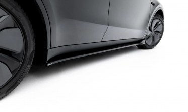 Бокові накладки (леза) на пороги Tesla Model Y MK1 2025- Premium фото