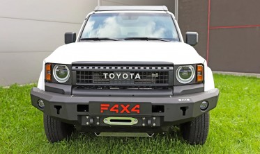 Силовий передній бампер Toyota Land Cruiser J250 фото