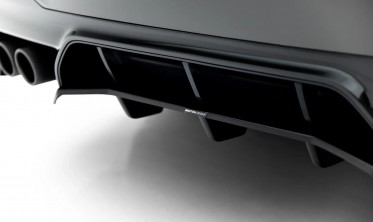 Центральна накладка на задній бампер BMW M5 F90 / F90 LCI  фото