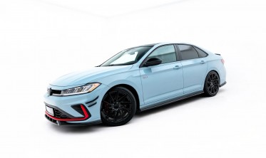 Нижние диффузоры (накладки) на боковые пороги Volkswagen Jetta GLI Mk7 фото