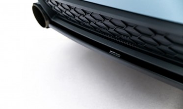 Центральная накладка на задний бампер VW Jetta MK7 GLI рестайл 2024 Maxton design фото