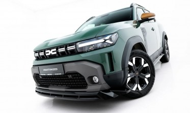 Тюнинг накладка на передний бампер Dacia Duster MK3 Maxton design фото