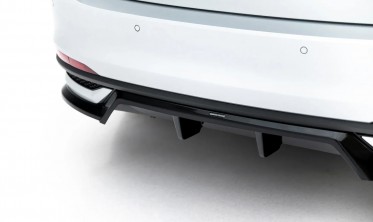 Тюнінг дифузор на задній бампер Skoda Scala Mk1 рестайл Mакстон дизайн фото