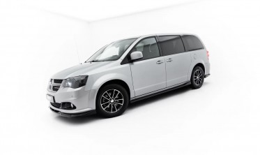 Тюнинг накладки на боковые пороги Dodge Grand Caravan Mk5 рестайл фото