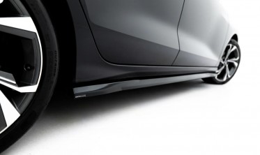 Тюнинг накладки на боковые пороги Audi A3 8Y sedan 2024- Maxton design фото