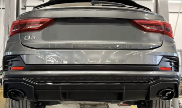 Дифузор заднього бампера Audi Q3 83A в стилі RS фото