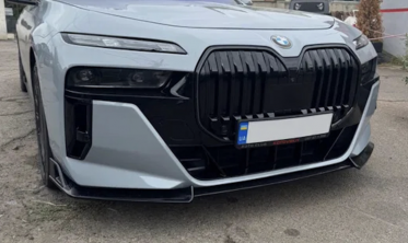 Комплект дооснащения для BMW 7 Series G70 / G71 стиль M760i фото