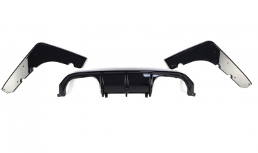 Накладка задняя BMW M3 F80 / M4 F82 / M4 F83 фото