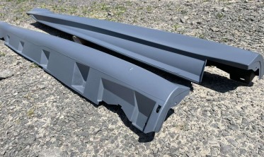 Бічні накладки на пороги Ford Focus MK3 у стилі ST фото