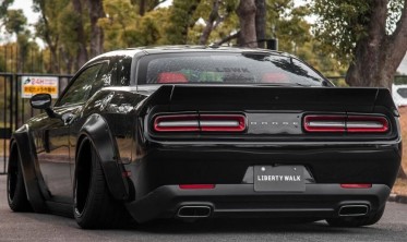 Спойлер крышки багажника Dodge Challenger стиль Liberty Walk фото