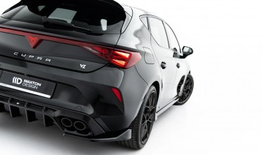 Боковые накладки на задний бампер Cupra Leon Hatchback Mk1 рест. вар. 1 фото