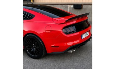 Накладка на спойлер багажника GT Performance Ford Mustang фото