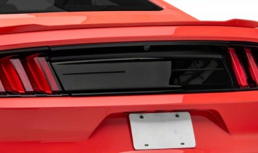 Панель багажника черный глянец Ford Mustang 2015-2023 v2 фото