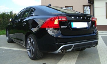 Тюнинговая накладка на задний бампер Volvo V60/S60 в стиле R фото