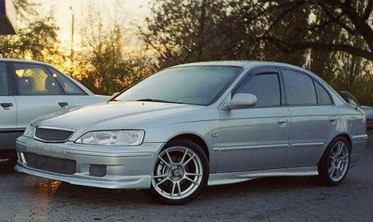 Тюнинговые накладки на пороги Honda Accord VI (1998-2002) фото