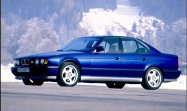 Накладки на пороги BMW E34 у стилі М5 фото