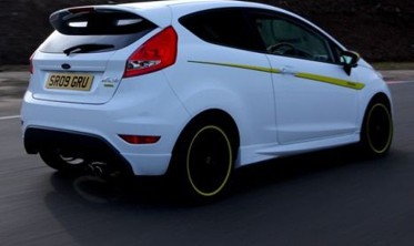 спойлер Ford Fiesta MK7 реплика ST фото