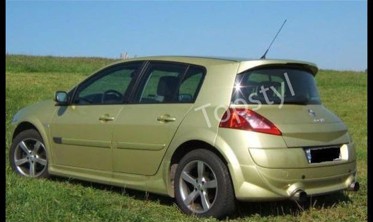 Накладка задняя Renault Megane II хетчбек фото