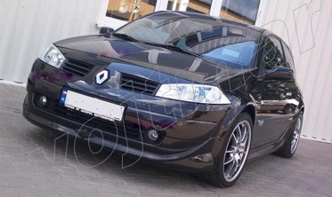 Накладка передня Renault Megane II фото