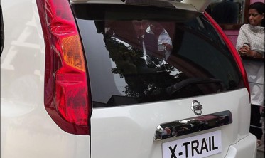 Спойлер Nissan X-trail (2007-...) козирок фото