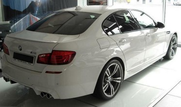 Спойлер багажника BMW F10 М5-стиль фото