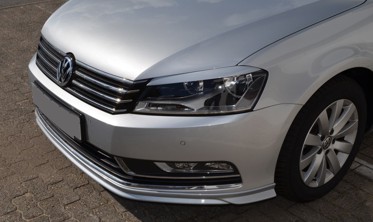 Накладка переднего бампера Volkswagen Passat B7 фото