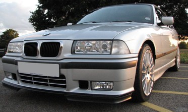 накладка переднього бампера (спойлер) BMW E36 M-пакет фото