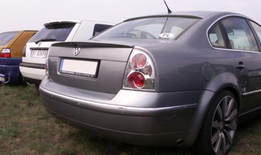 Спойлер багажника VW Passat B5 седан рестайлінг фото