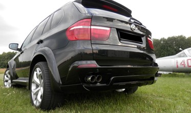 Комплект накладок BMW X5 E70 у стилі Hamann фото