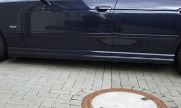 Накладки на пороги BMW E39 стиль Schnitzer фото