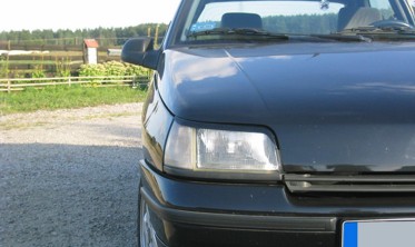 Накладки на передние фары Renault Clio I фото