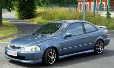 Накладка на передній бампер Honda Civic (1995-2000) фото