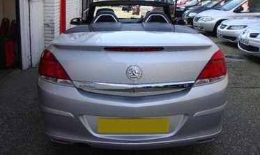 Спойлер багажника Opel Astra H TwinTop в стилі OPC фото