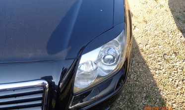 Накладки на фари Toyota Avensis II фото