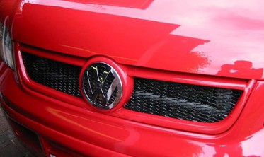 Тюнинговая решетка радиатора VW T5 в стиле ABT фото